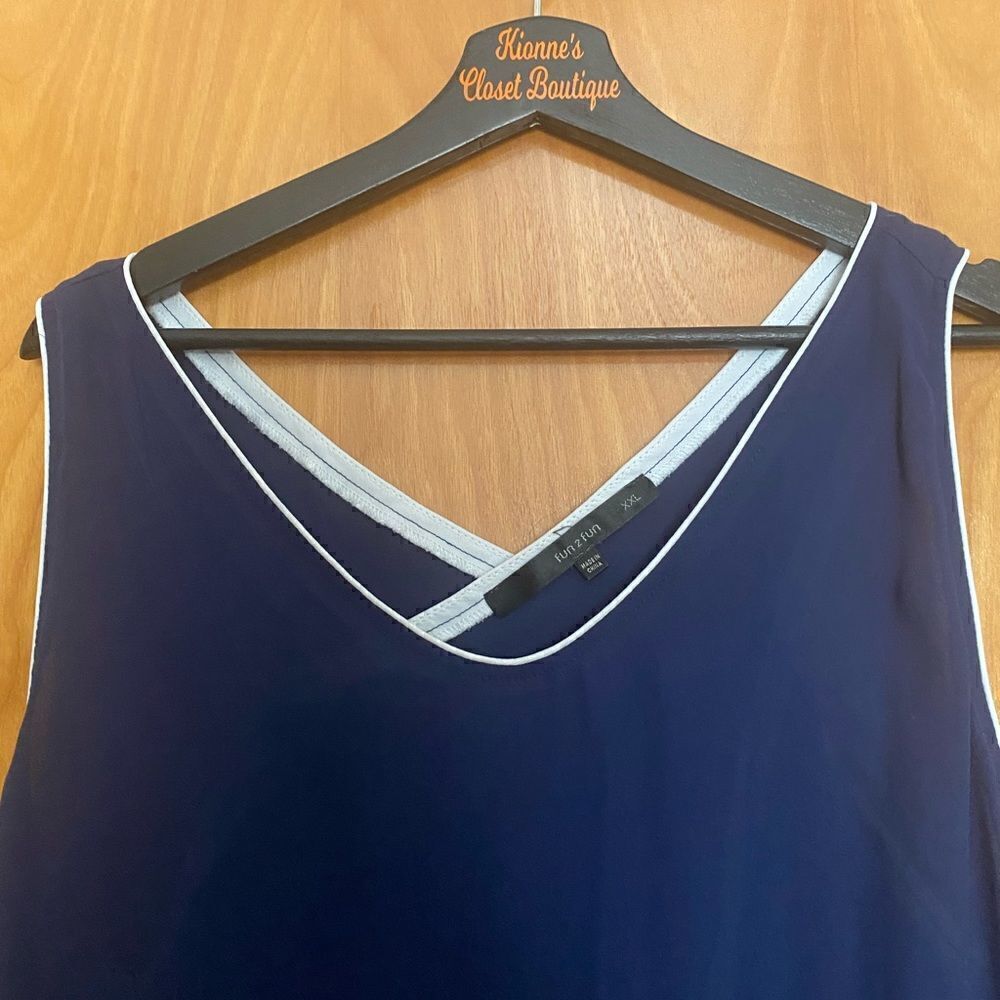 Fun 2 Fun Sleeveless Blouse - Picture 3 of 10